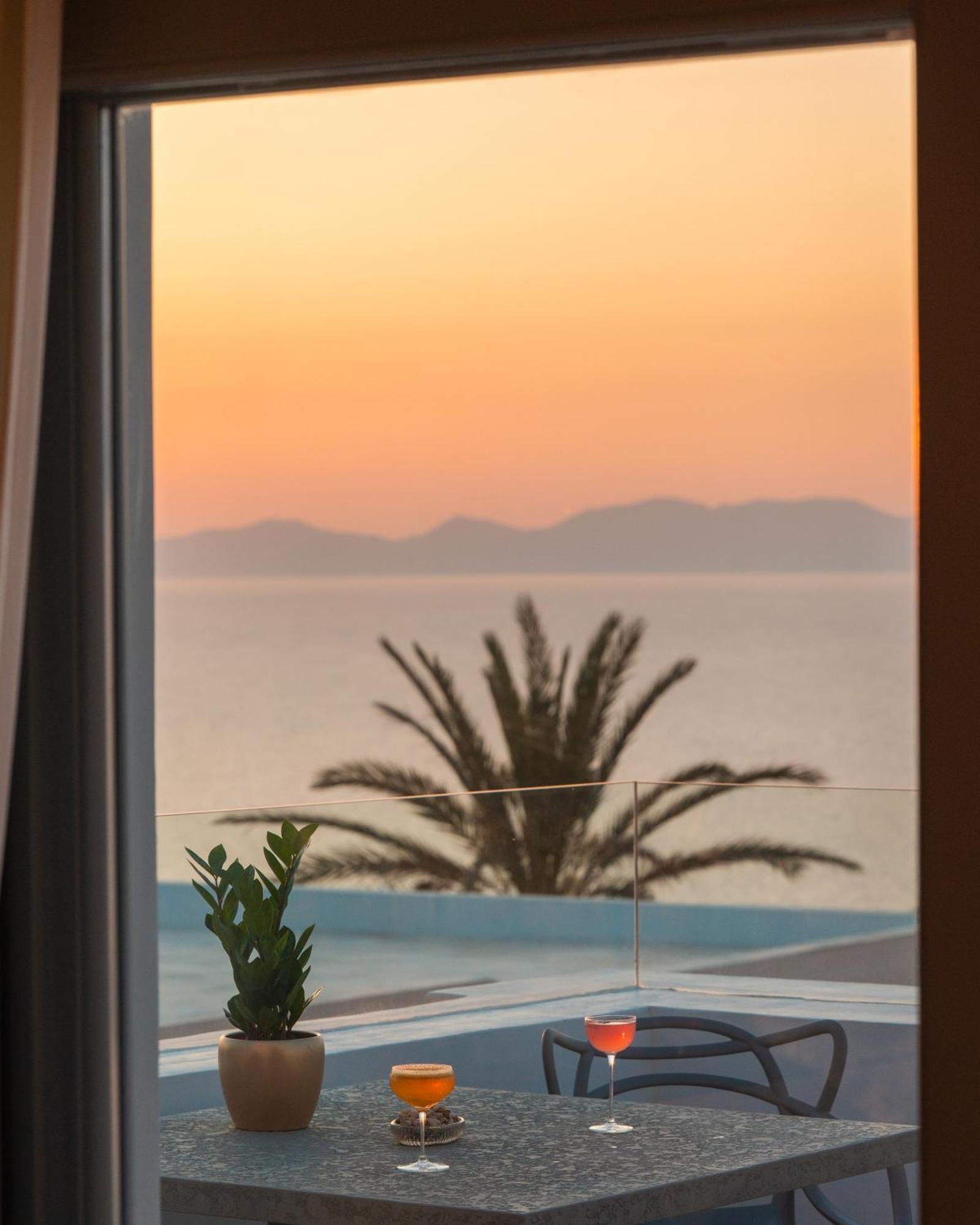 La Madeleine Oia Bed and Breakfast Eksteriør billede