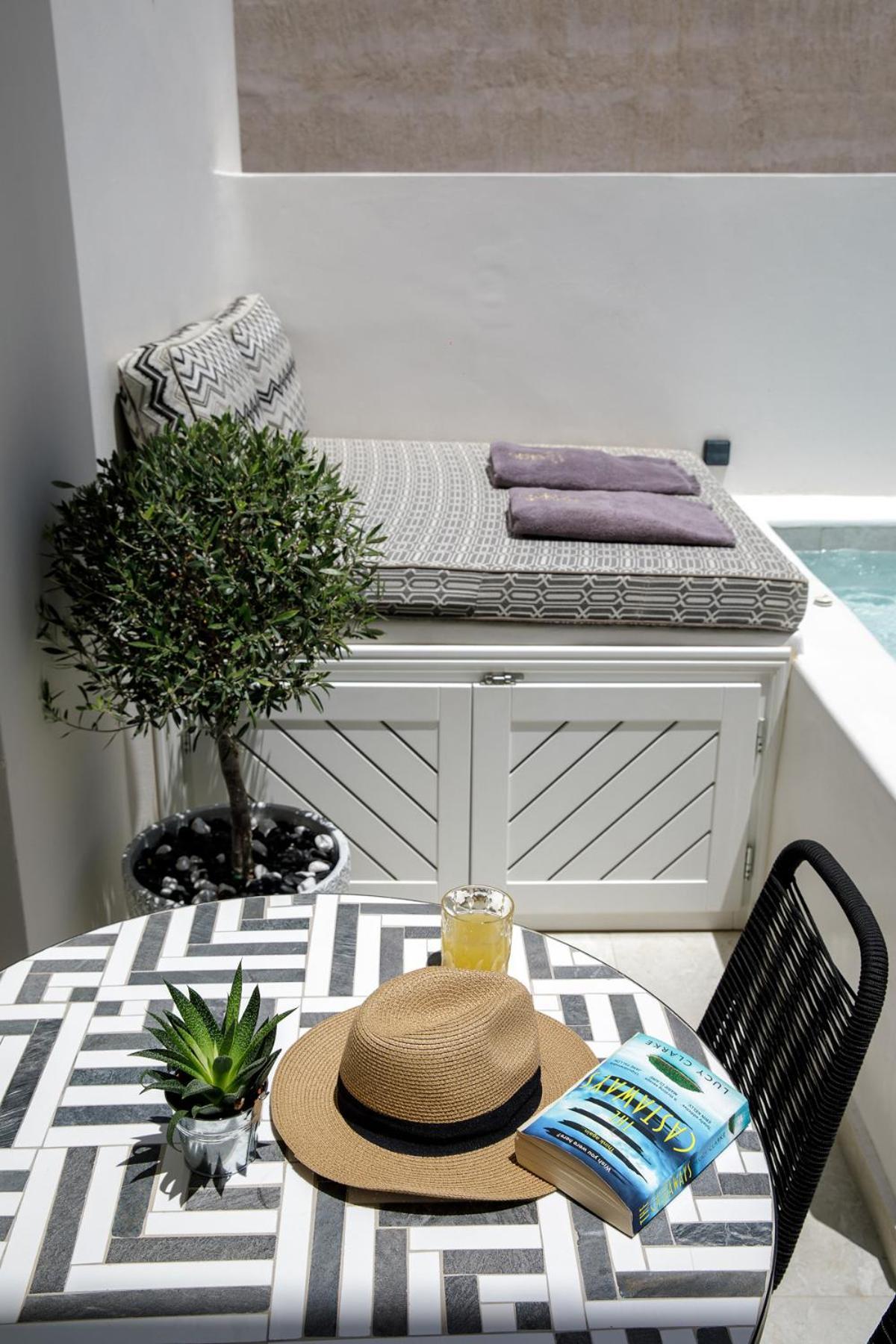 La Madeleine Oia Bed and Breakfast Eksteriør billede